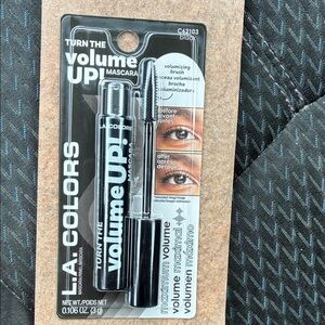 L.A. Colors Volume Up Mascara in Black